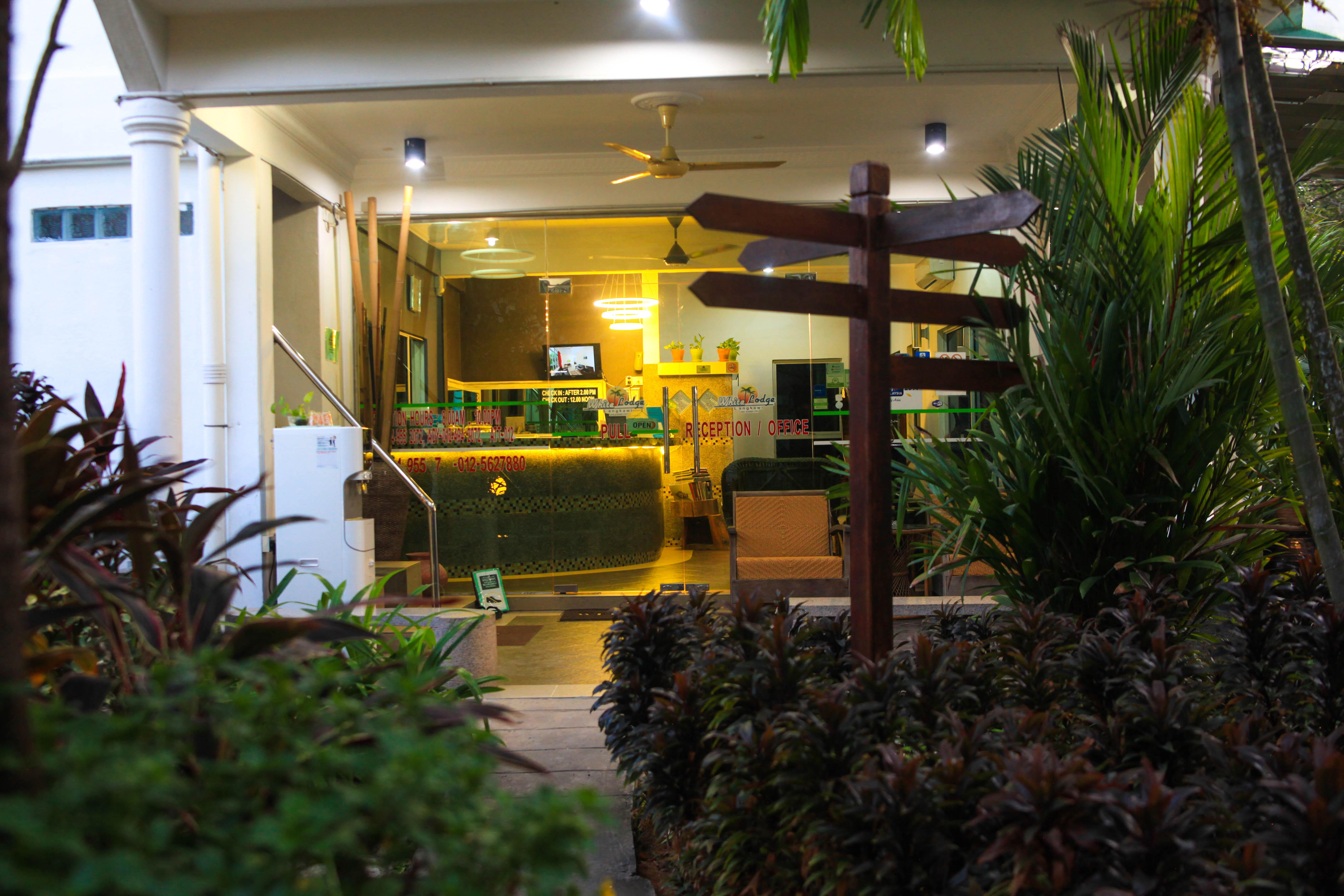 White Lodge Pantai Cenang  Zewnętrze zdjęcie